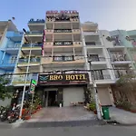 Bros Hotel